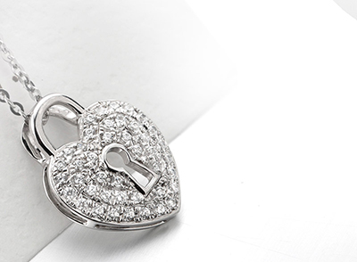 水晶钻项链价格