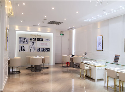 伟德国际央视曝光假钻戒成本仅3元 假钻石成本仅05元1克拉